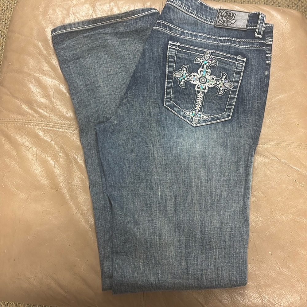 Cedar rose size 31